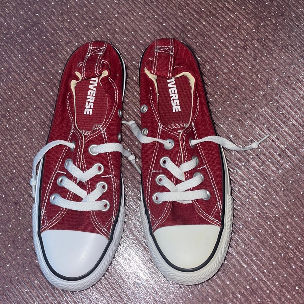 Maroon Converse/Chucks
